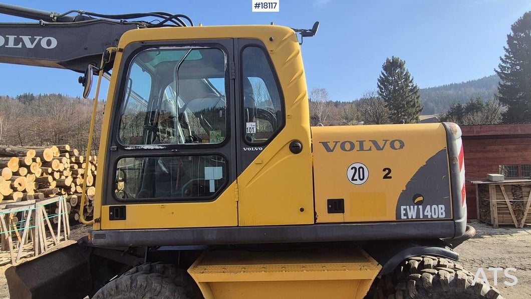 2005 Volvo EW140B Wheel Excavator