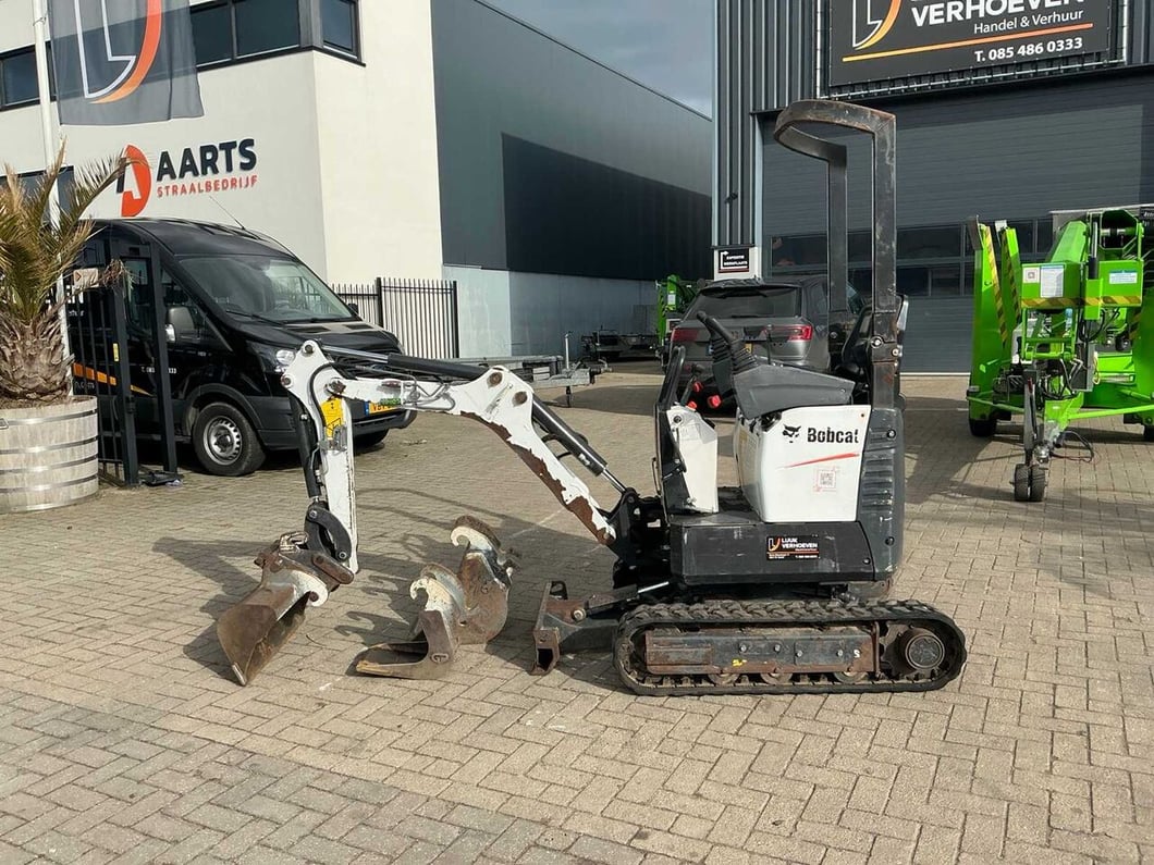 2020 Bobcat E10Z Mini Excavator