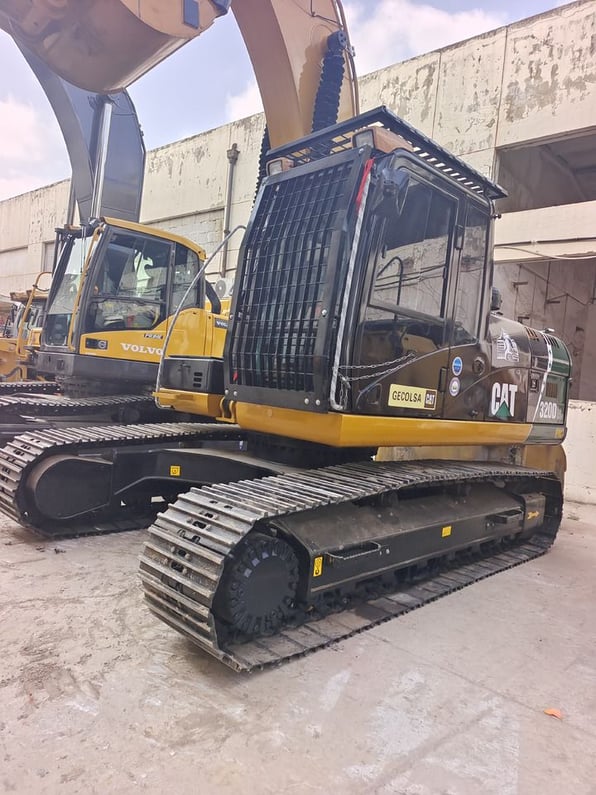 2024 Caterpillar 320D2 Crawler Excavator