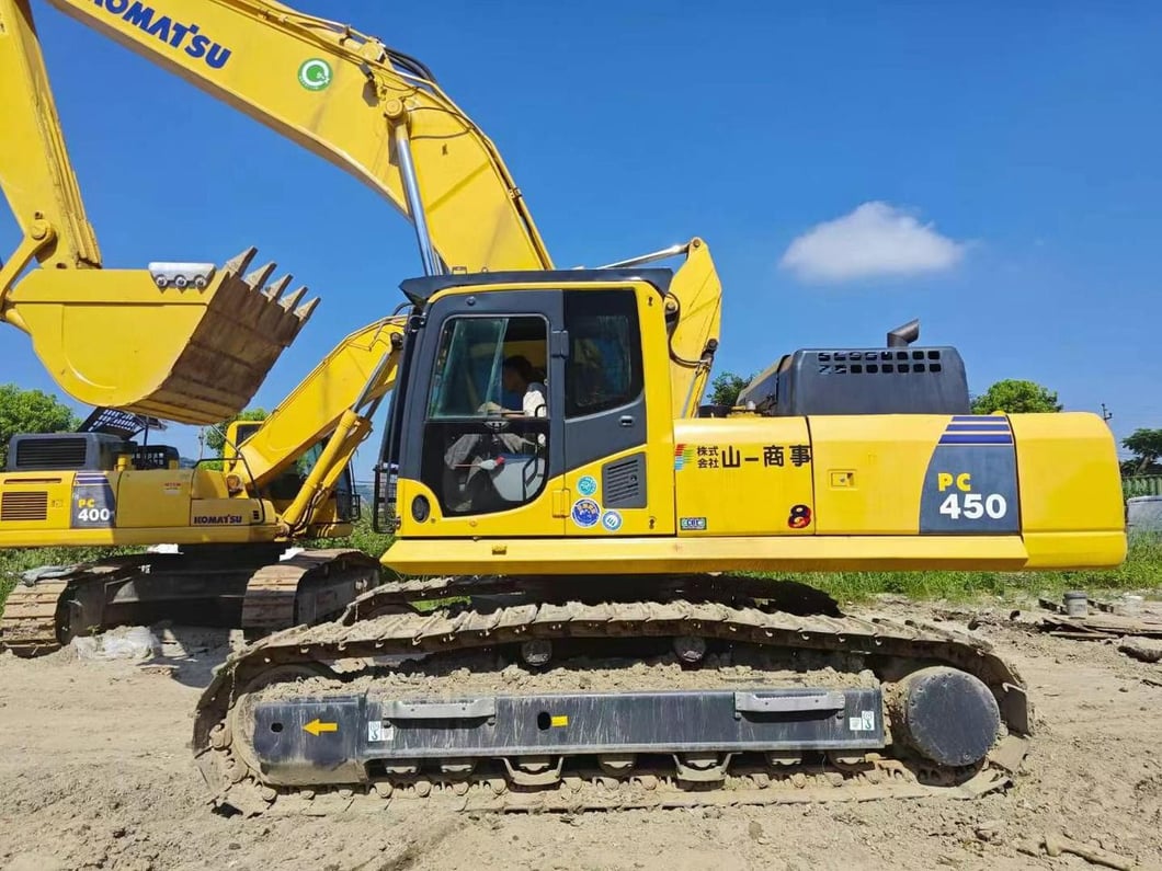 2023 Komatsu PC400-7 Crawler Excavator