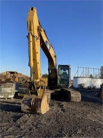 2022 Caterpillar 320D Crawler Excavator