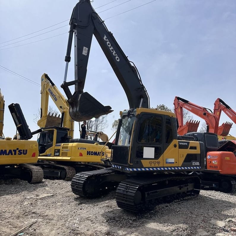 2021 Volvo EC140D Crawler Excavator