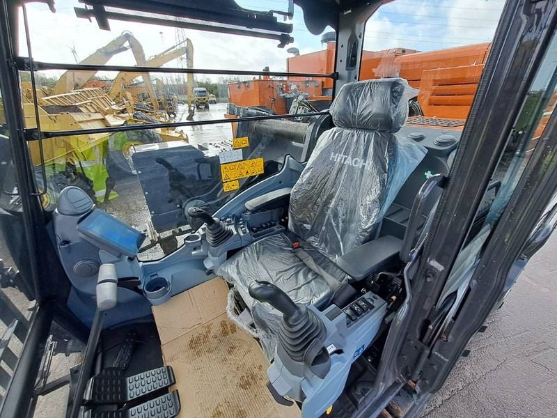 2025 Hitachi ZX890 LC R-7 Crawler Excavator
