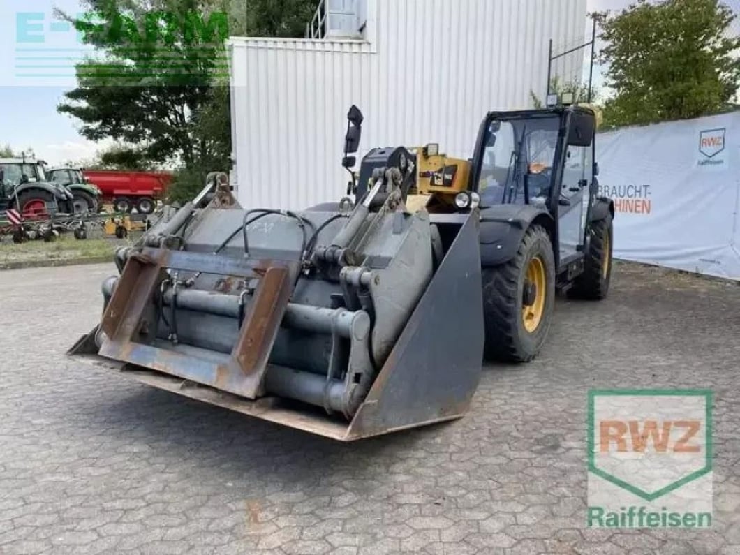 2016 Caterpillar TH 407C Mini Excavator