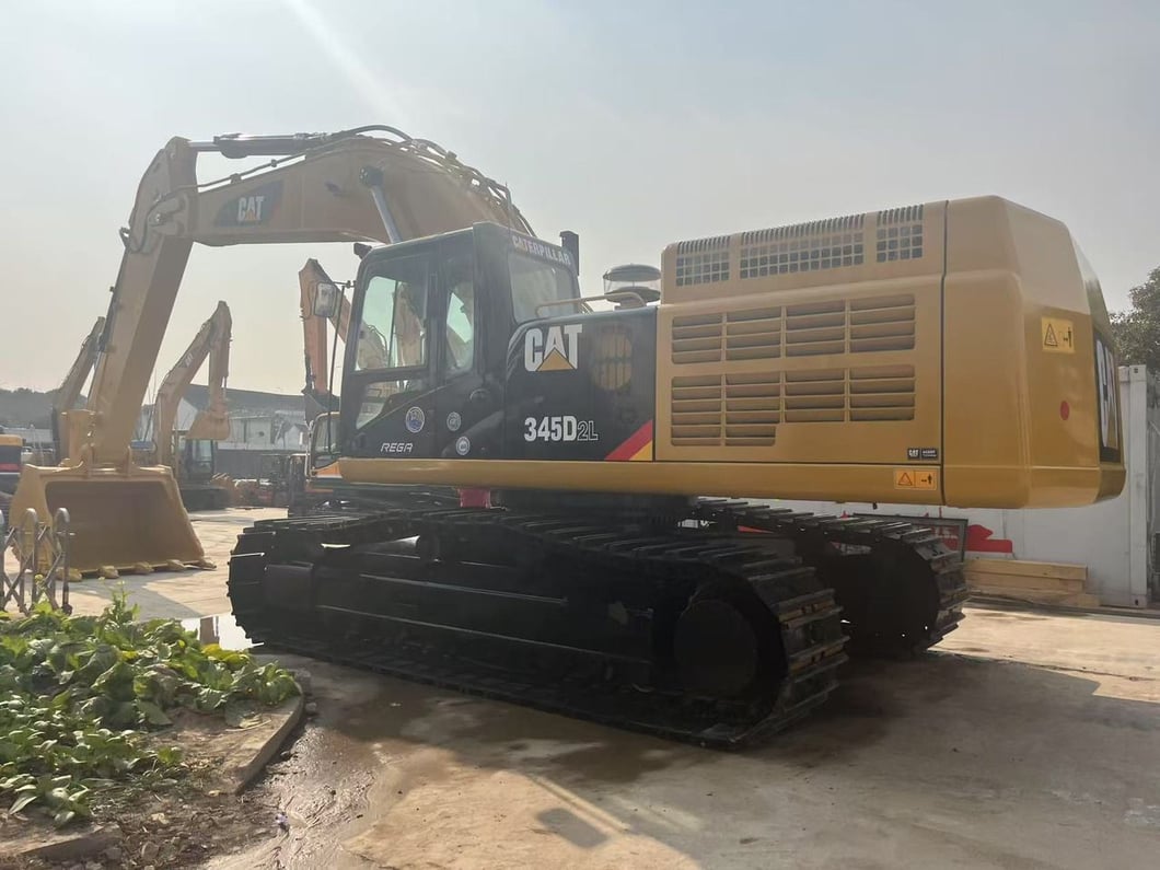 2022 Caterpillar 345DL Crawler Excavator