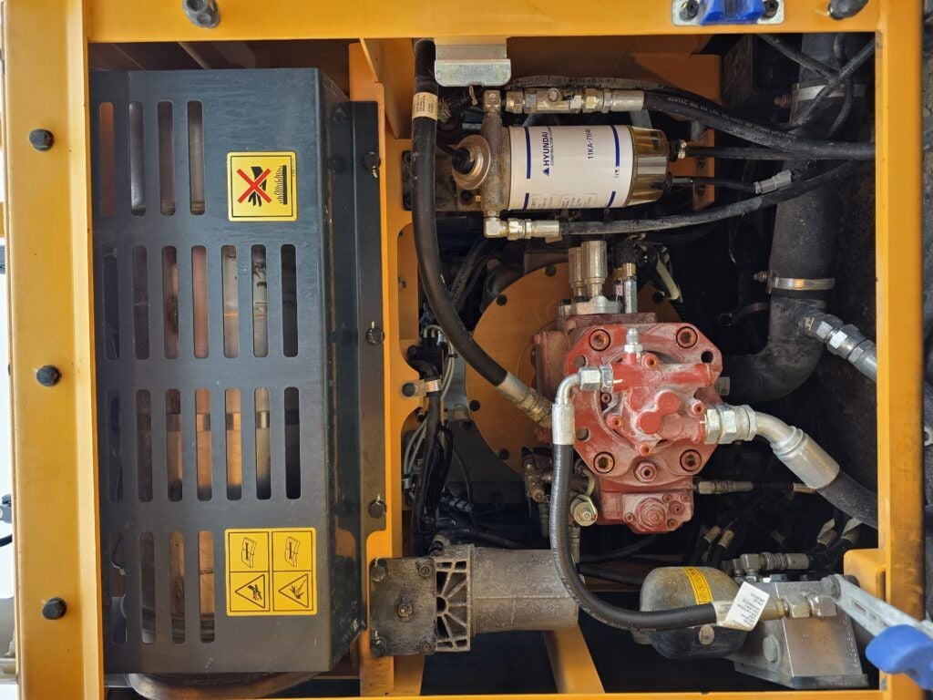 2020 Hyundai HX140LC Crawler Excavator