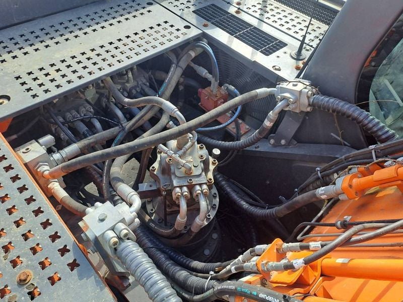 2018 Doosan DX340LC Crawler Excavator