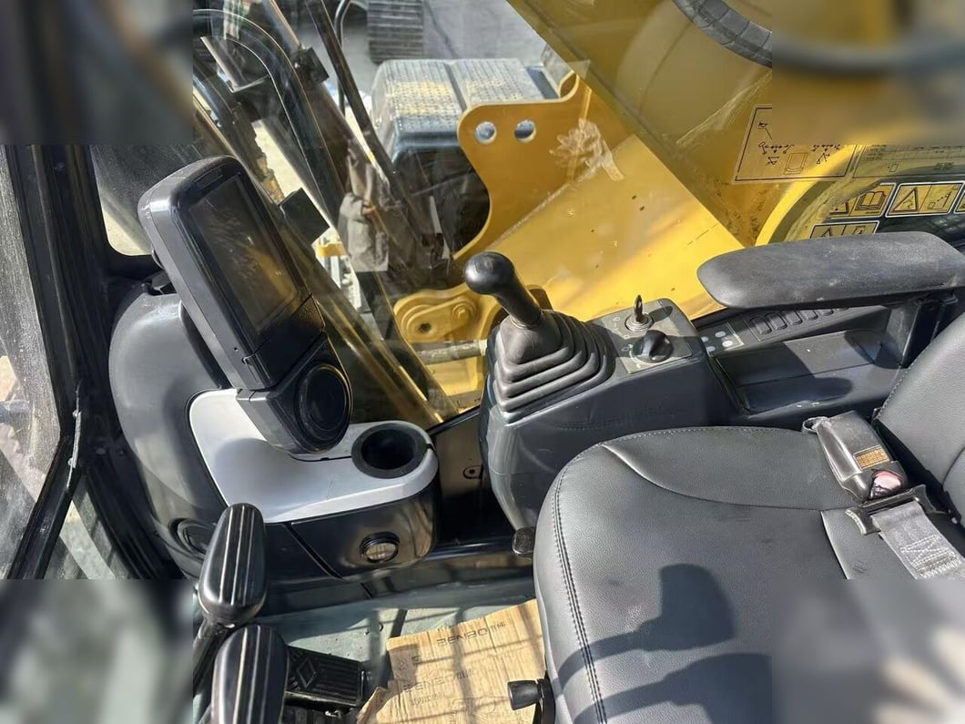 2024 Caterpillar 330D Crawler Excavator