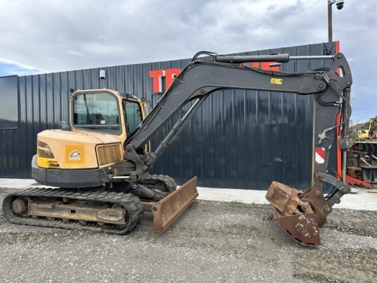 2018 Volvo ECR88D Crawler Excavator