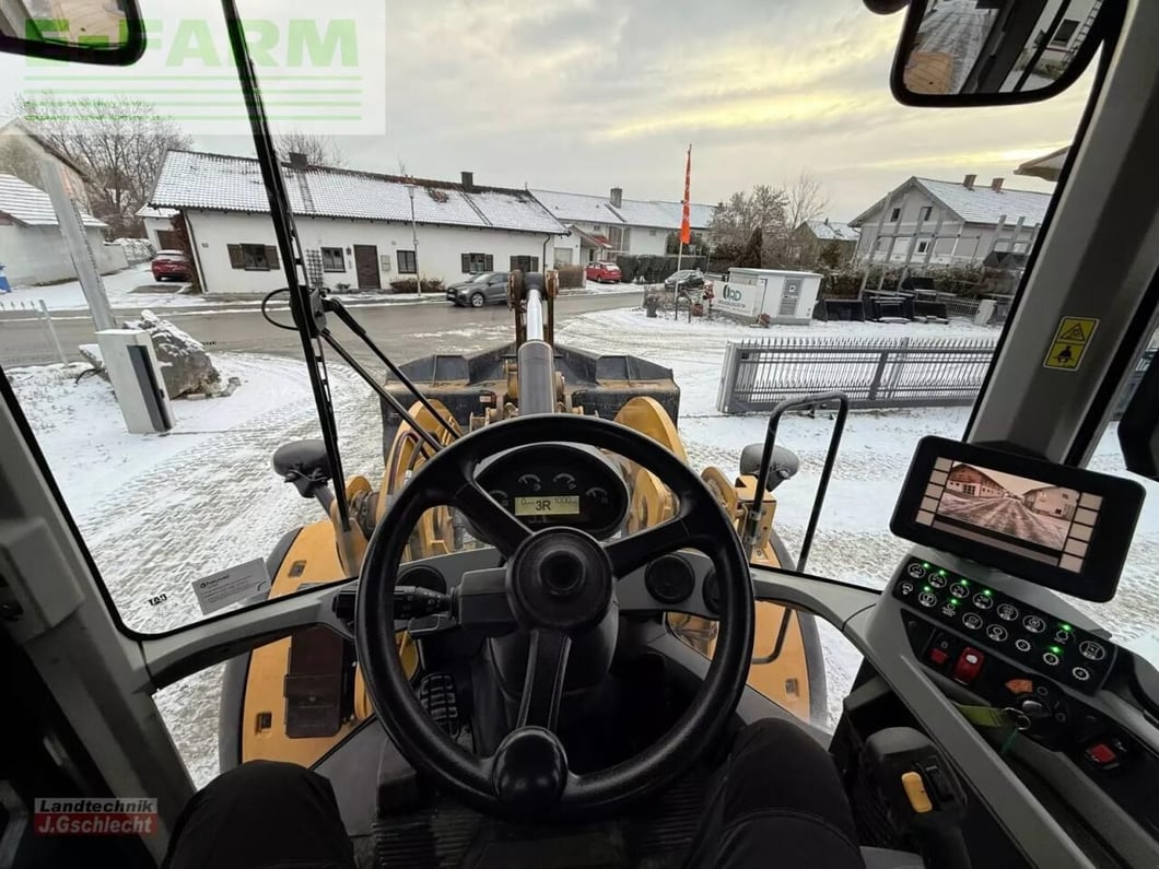 2019 Caterpillar 938M Mini Excavator
