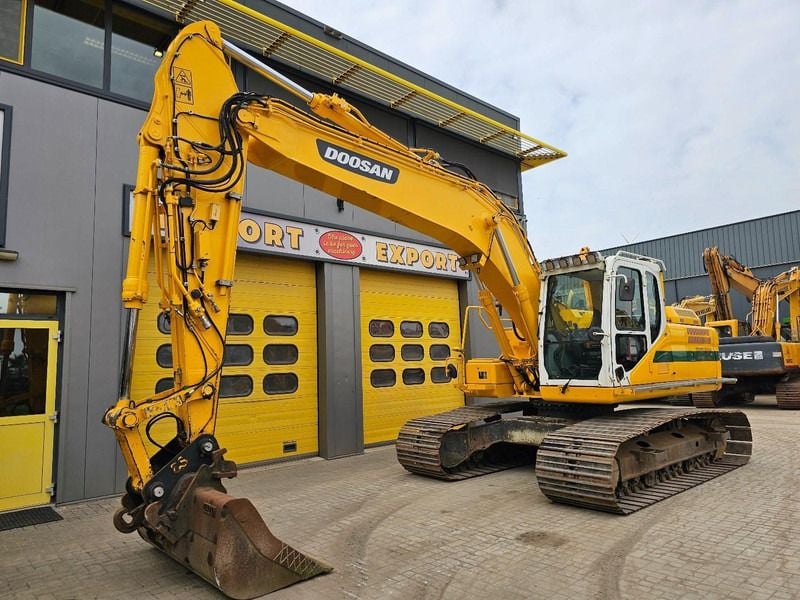 2016 Doosan DX235NLC-5 Crawler Excavator