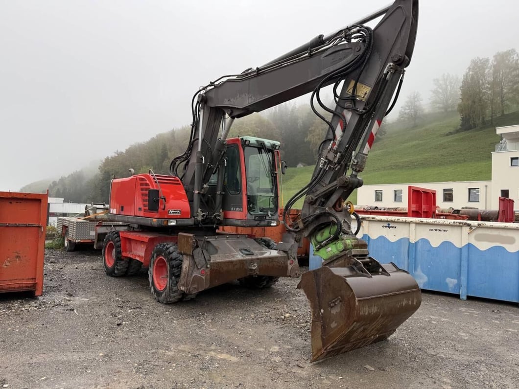 2005 Volvo EW160B Wheel Excavator