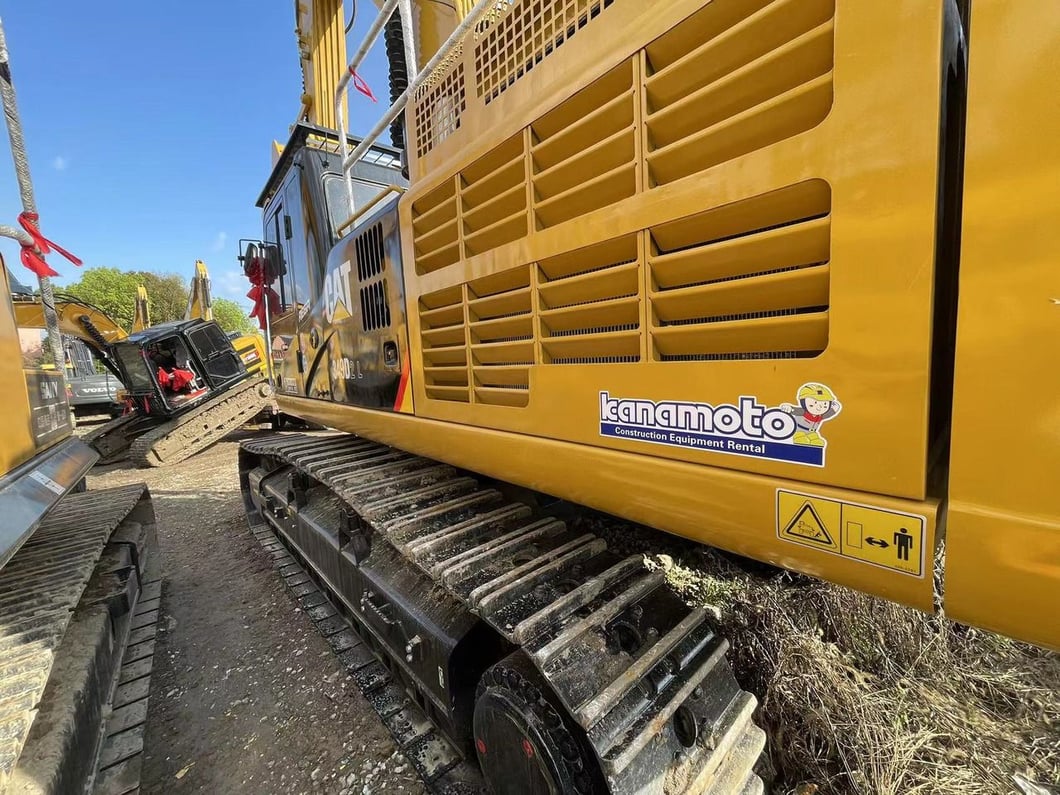 2023 Caterpillar 349D2L Crawler Excavator