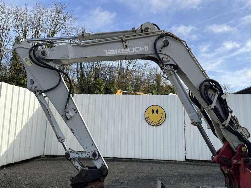 2007 Takeuchi TB180FR Crawler Excavator