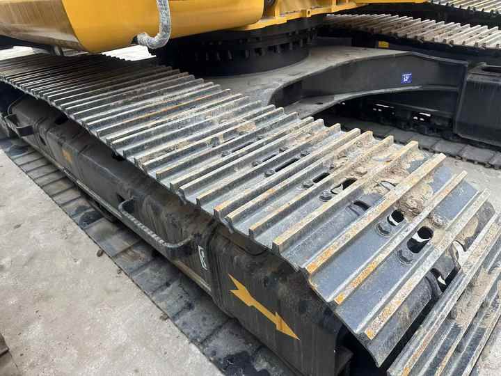 2016 Caterpillar 320D Crawler Excavator