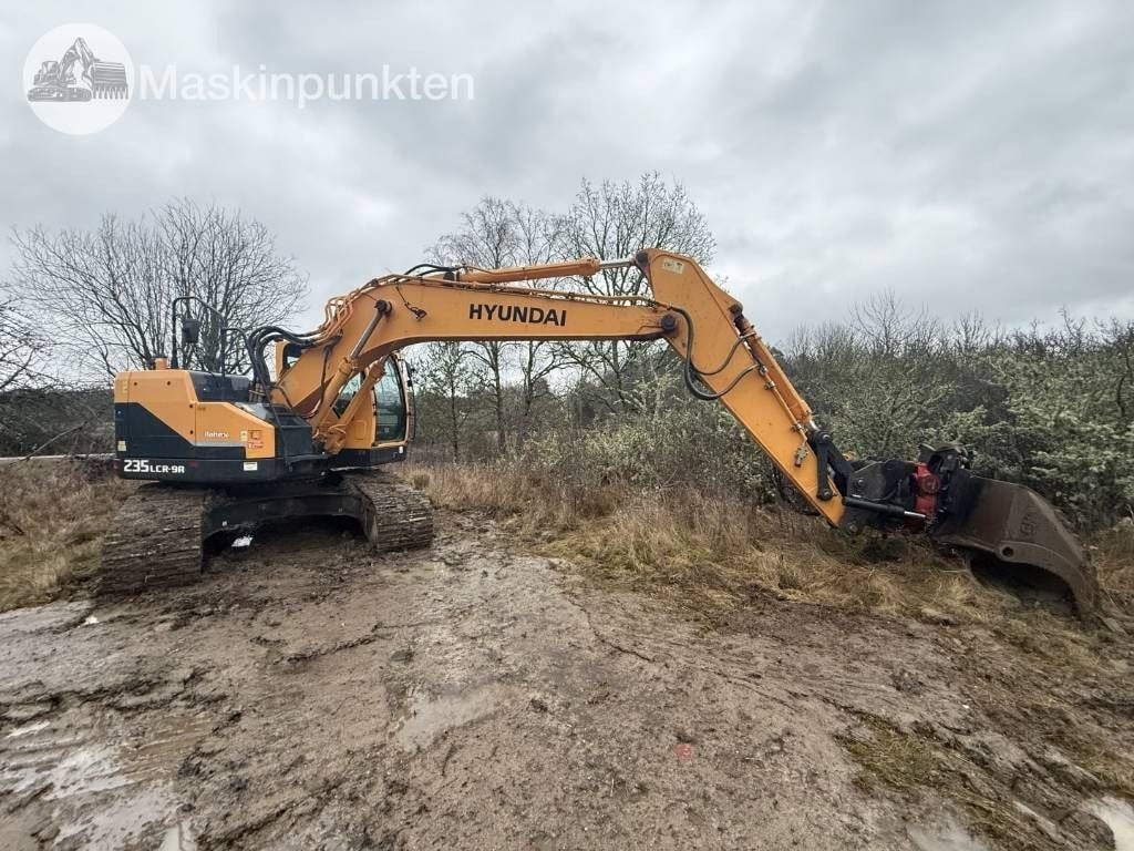 2016 Hyundai R235LCR-9A Crawler Excavator