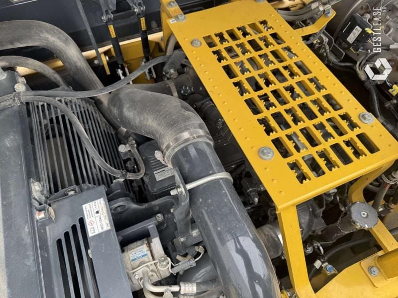 2020 Komatsu PC360NLC-11E0 Crawler Excavator