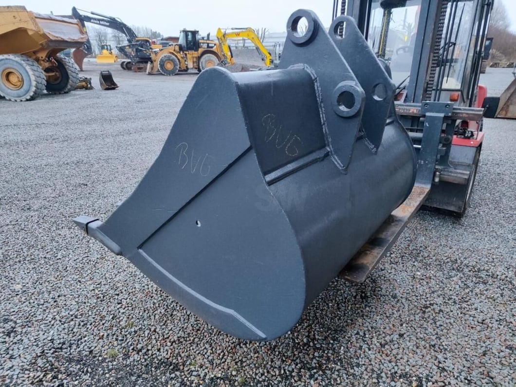 2019 Hitachi ZX300LCN-6 Crawler Excavator