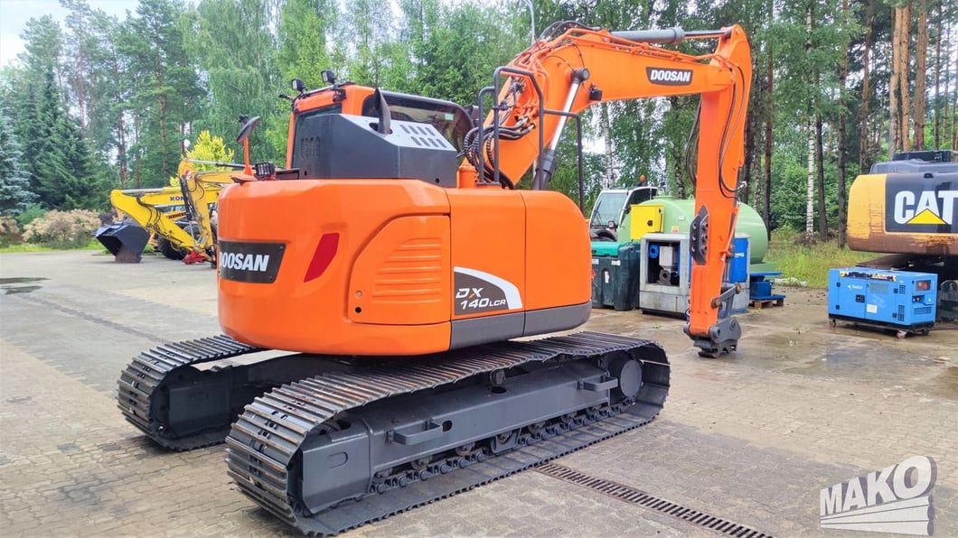 2018 Doosan DX140LCR-5 Crawler Excavator