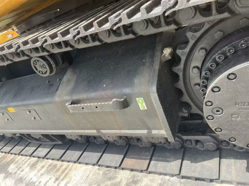 2022 Caterpillar 330D Crawler Excavator