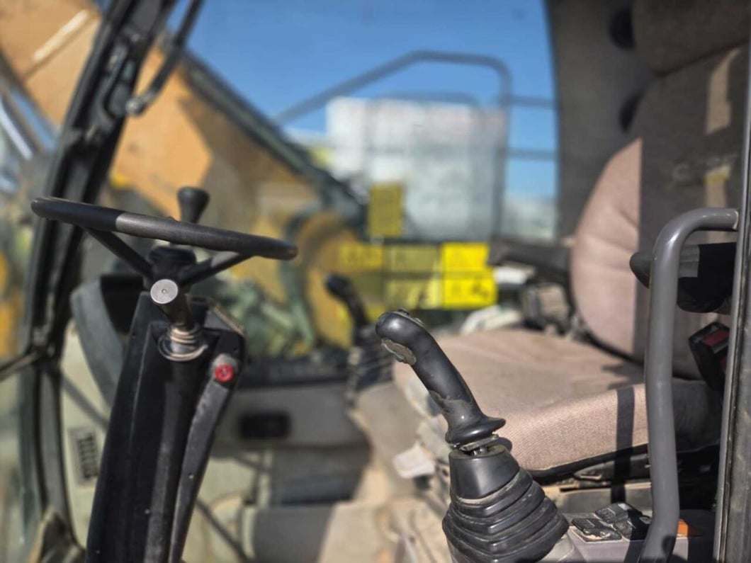 CASE WX148 Wheel Excavator