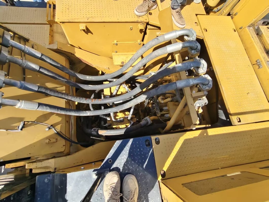 2023 Caterpillar 374F Crawler Excavator