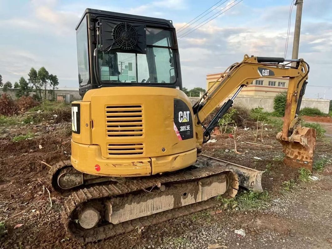 2019 Caterpillar 303.5E Mini Excavator
