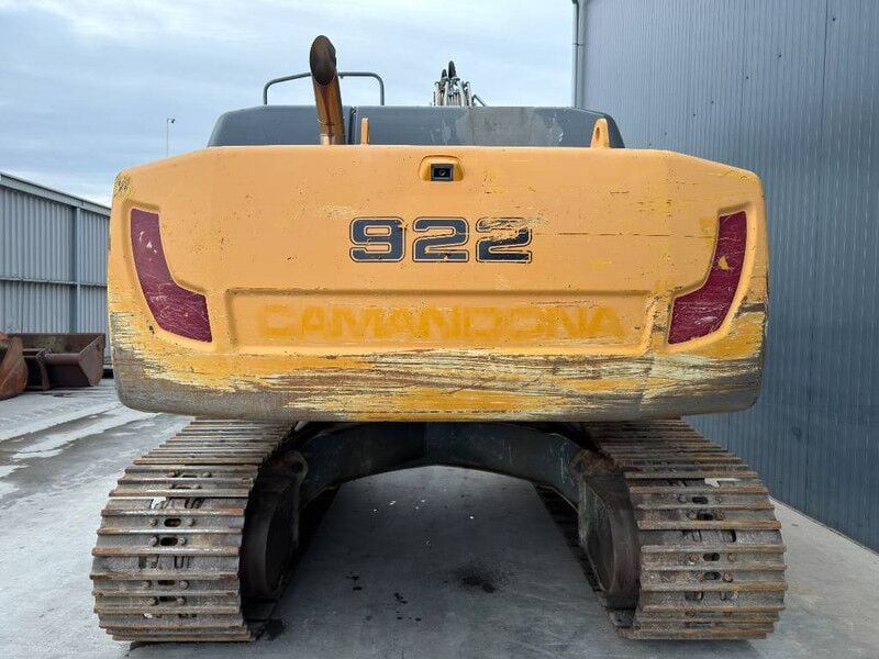 2014 Liebherr R922 SLC Crawler Excavator