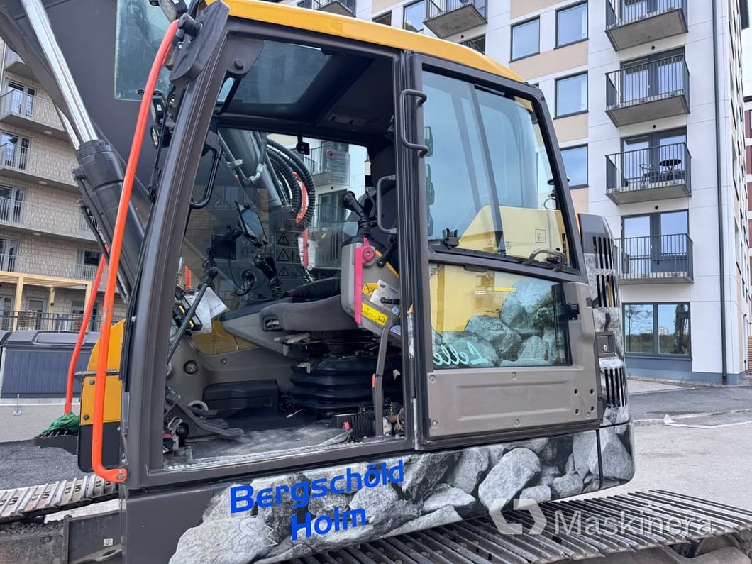 2019 Volvo ECR235EL Crawler Excavator