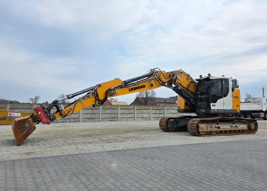 2020 Liebherr R926COMPACT Crawler Excavator