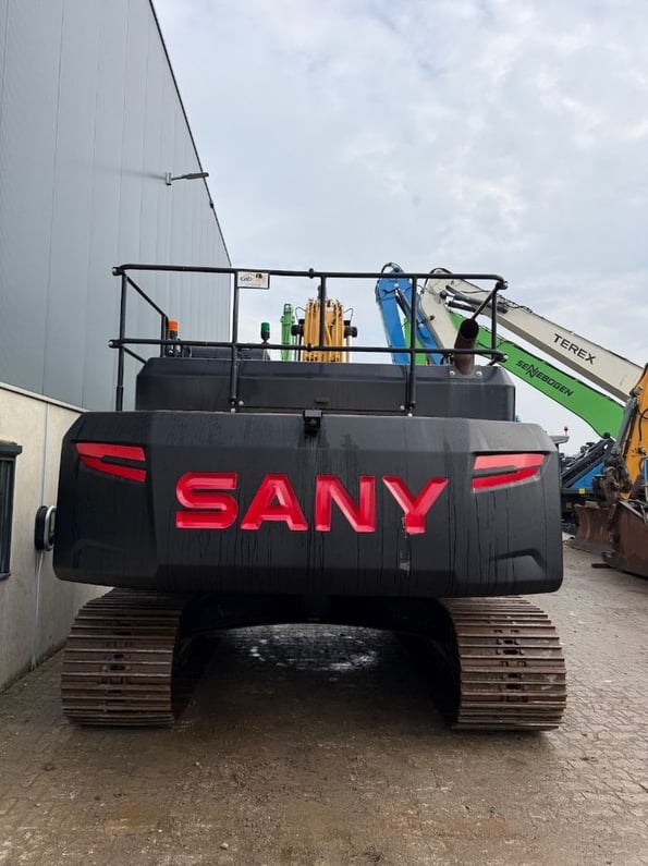 2021 Sany SY265C LC Crawler Excavator