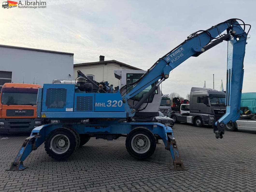 2007 Terex MHL320 Wheel Excavator