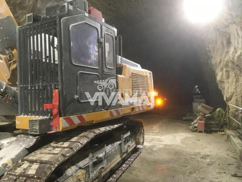 2015 Liebherr R944C LITRONIC Crawler Excavator