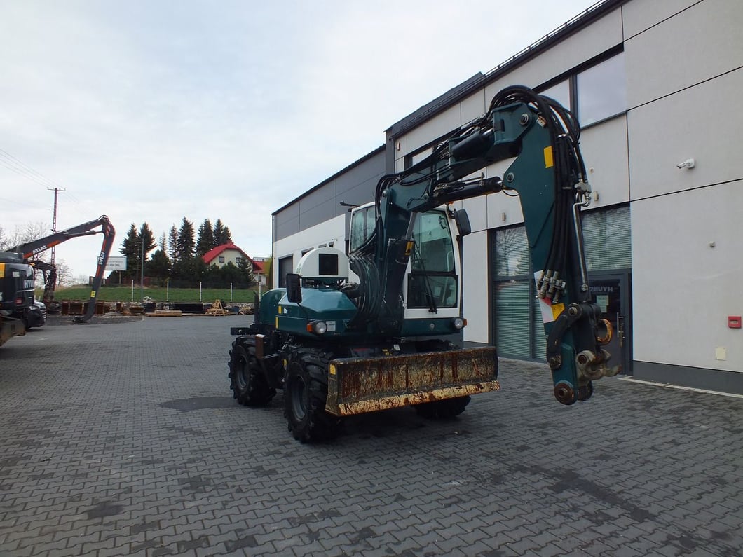 2015 Gallmac TG12 Wheel Excavator