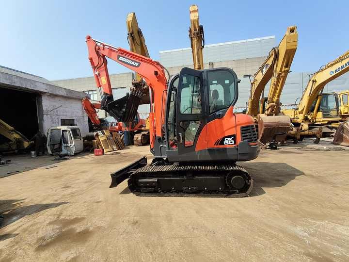 2022 Doosan DH60-7 Crawler Excavator