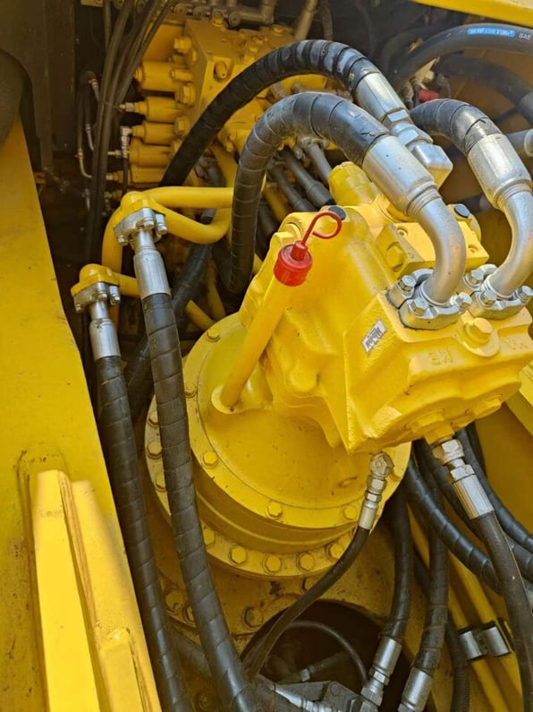 2023 Komatsu PC450 Crawler Excavator