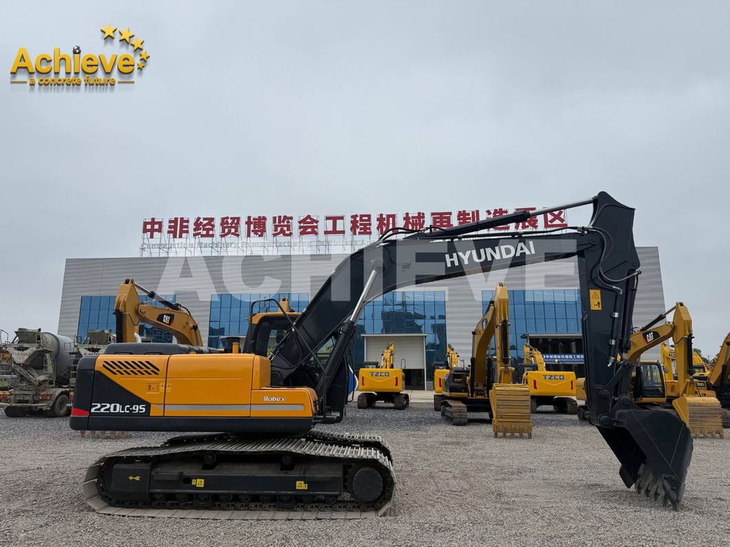 2025 Hyundai R220LC Crawler Excavator
