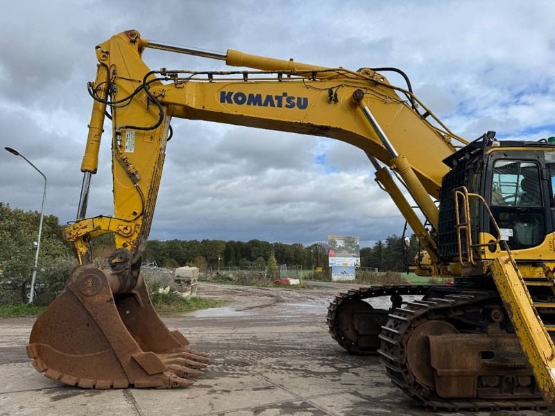 2015 Komatsu PC700LC-8EO Crawler Excavator