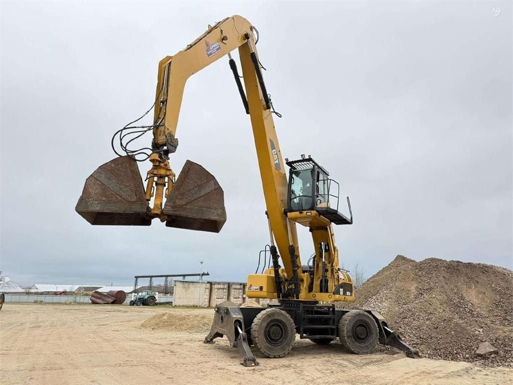 2010 Caterpillar 325DL Wheel Excavator