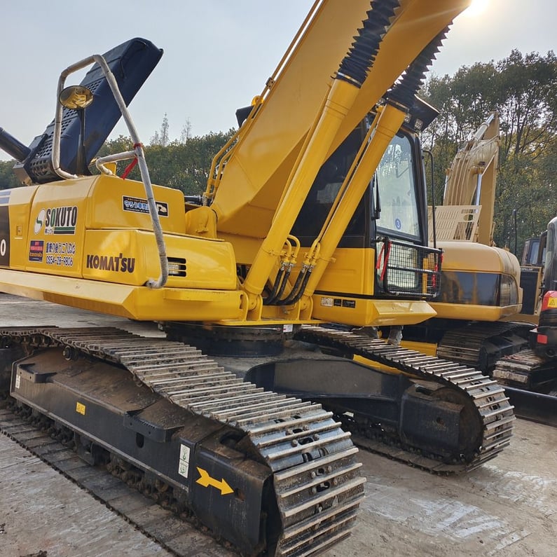 2023 Komatsu PC200-8 Crawler Excavator