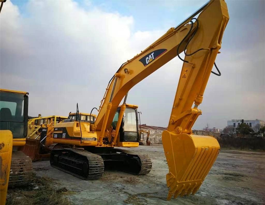 2023 Caterpillar 330BL Crawler Excavator