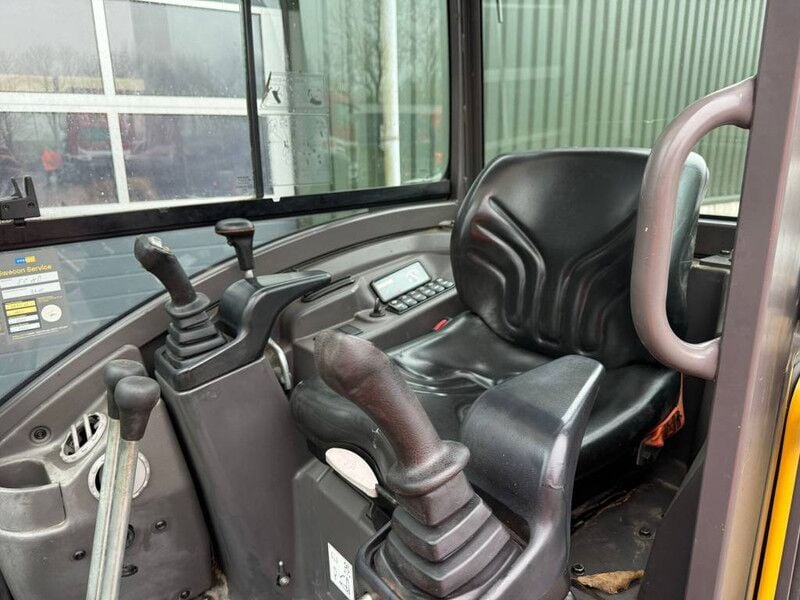 2017 Volvo EC18D Mini Excavator