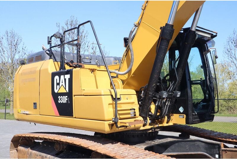 Caterpillar 330FL | 330 FL | Bucket | Quick Coupler (2018)