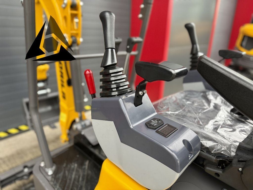 2026 Gorila G12 PRO2 Mini Excavator