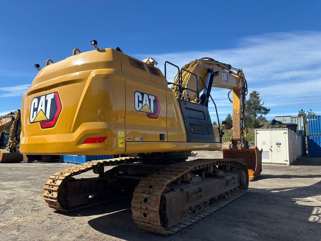 2020 Caterpillar 352-07A Crawler Excavator