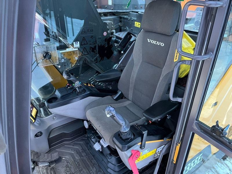 2019 Volvo ECR355EL Crawler Excavator