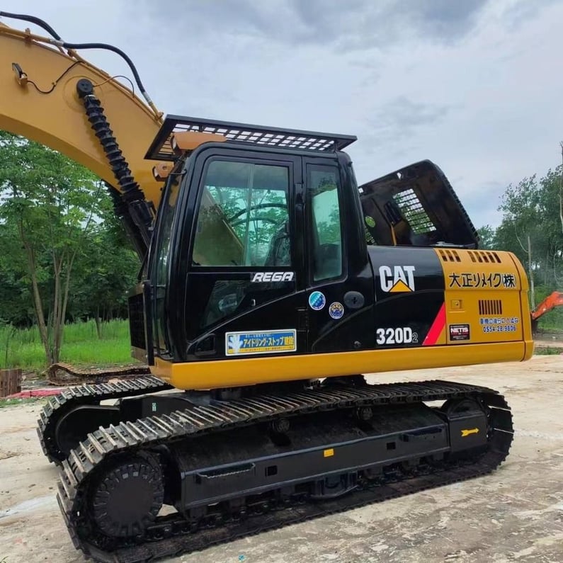 2022 Caterpillar 320D2 Mini Excavator