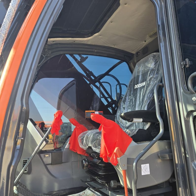 2024 Doosan DX300 Crawler Excavator