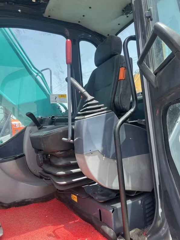 2022 Kobelco SK130LC-11 Crawler Excavator