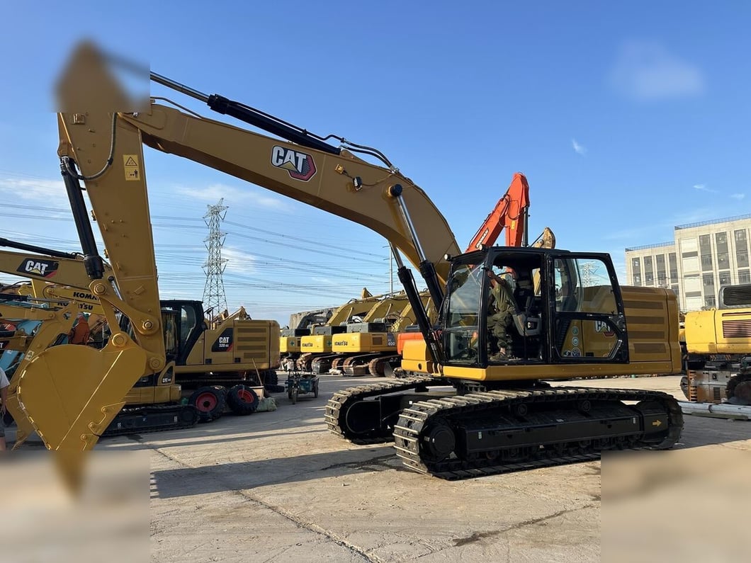 2024 Caterpillar 330 Crawler Excavator